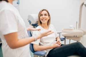 woman visiting dentist in Temple